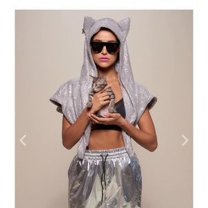 Spirithoods Diamond Wolf Shawl